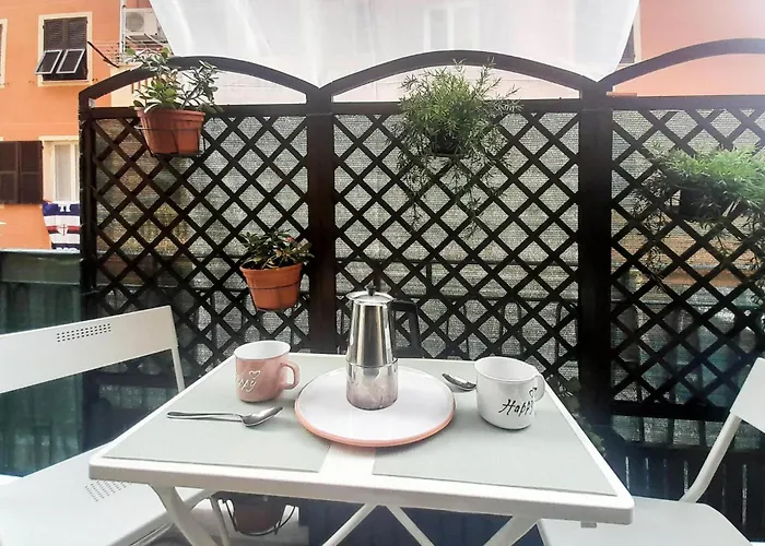 4 Bedroom Cozy In Apartmán *