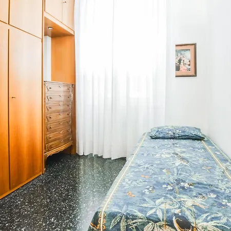 4 Bedroom Cozy In