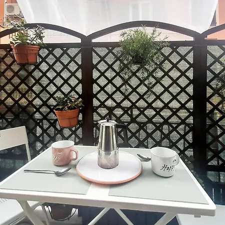 4 Bedroom Cozy In Appartement *